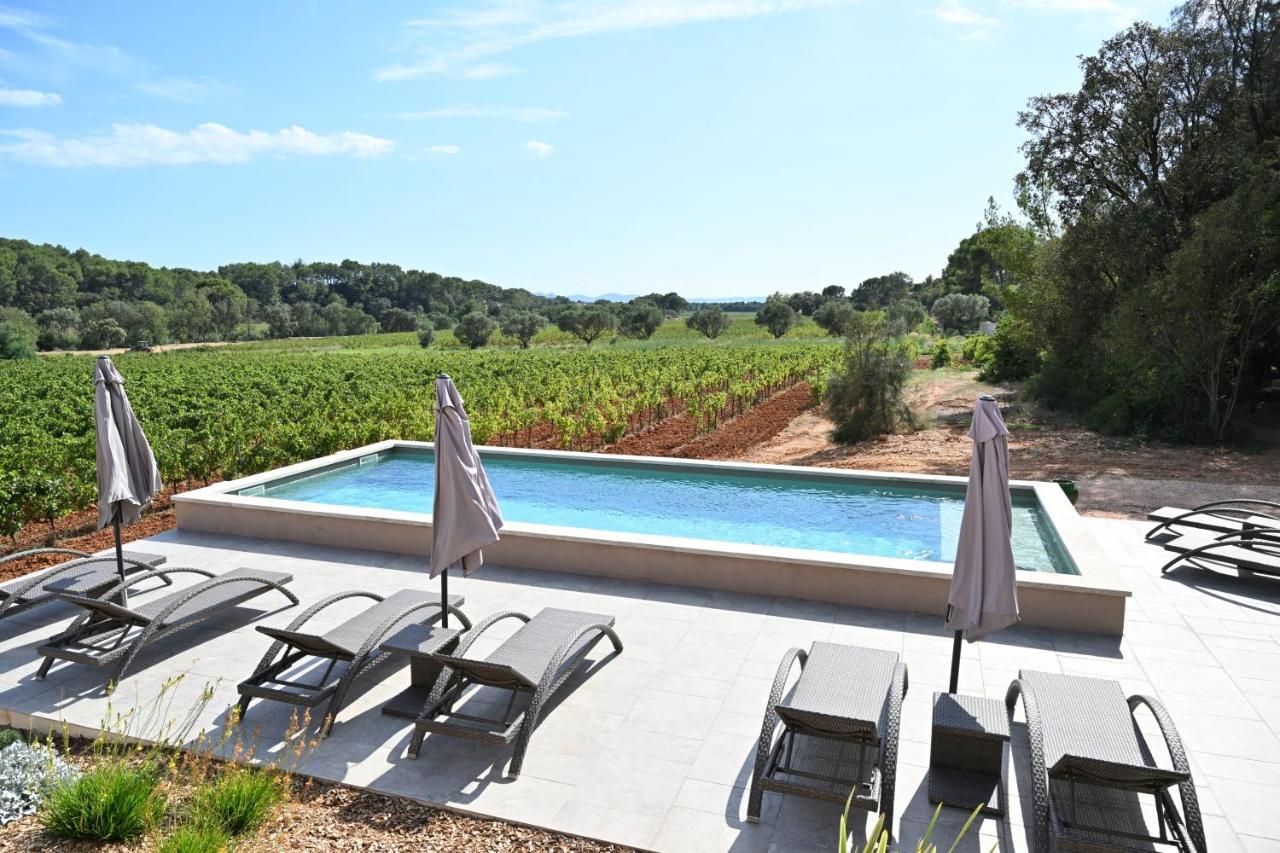 Sous Les Pins gîtes et chambres d'hôtes La Londe-les-Maures Exterior foto