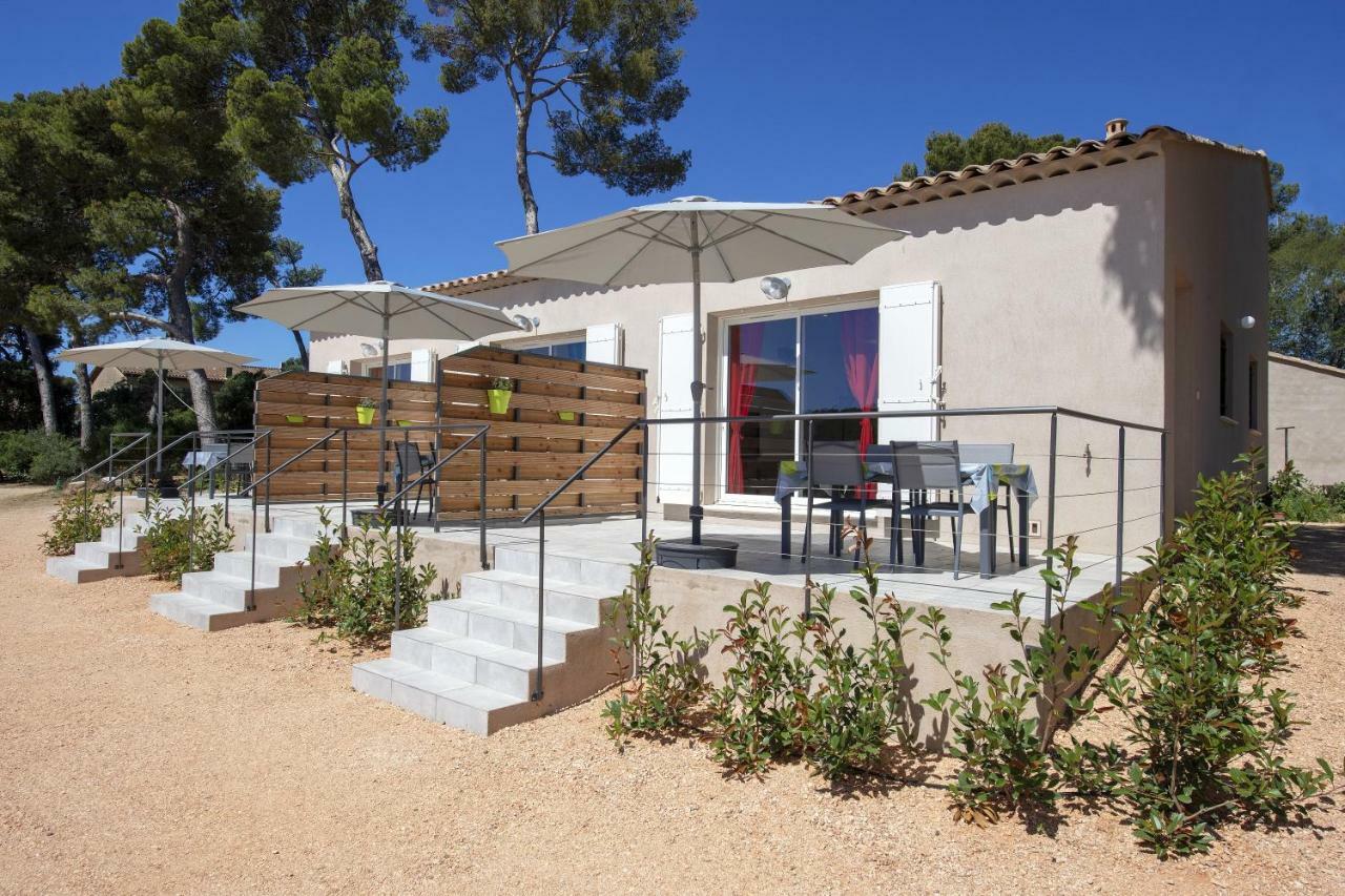Sous Les Pins gîtes et chambres d'hôtes La Londe-les-Maures Exterior foto