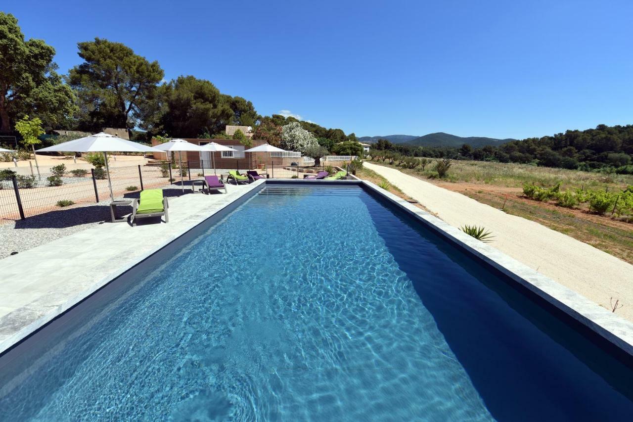 Sous Les Pins gîtes et chambres d'hôtes La Londe-les-Maures Exterior foto