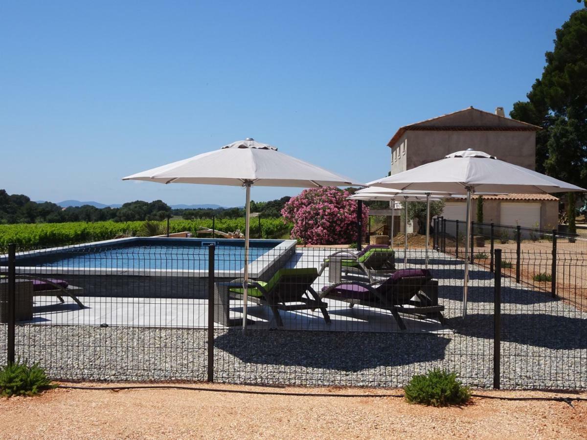 Sous Les Pins gîtes et chambres d'hôtes La Londe-les-Maures Exterior foto